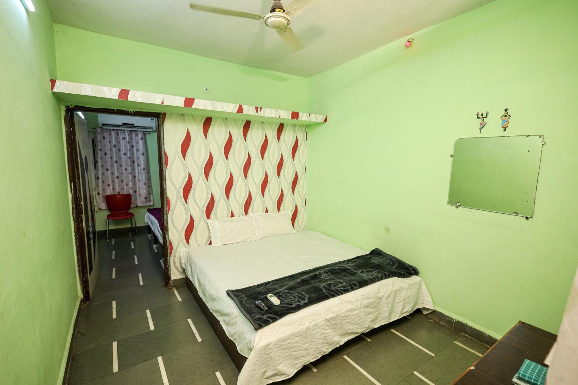 Rai Guest House Удджайн Экстерьер фото